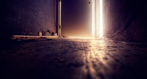 Licht Achter De Deur